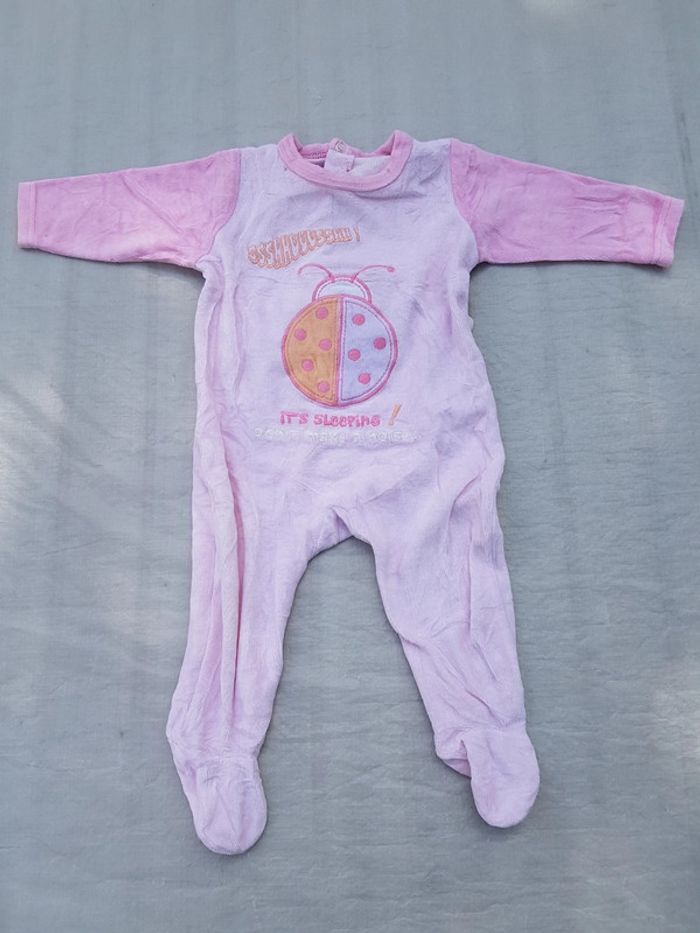 Lot 4 pyjamas fille 6 mois - photo numéro 3
