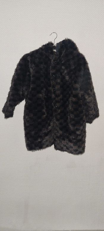 Veste vintage en fausse fourrure manches 3/4 taille 38 / M Chipie