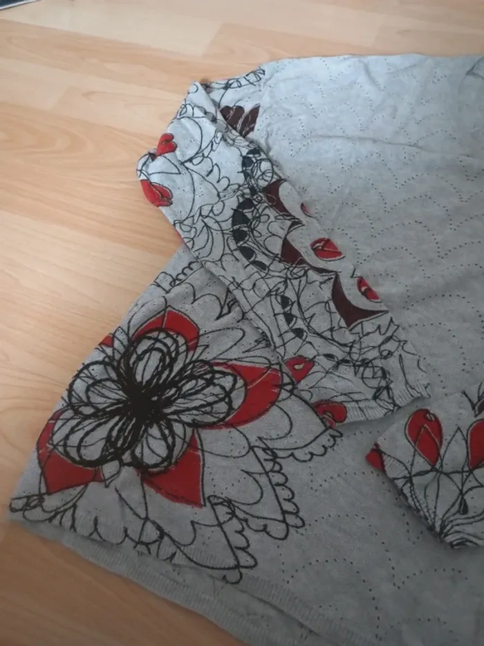 Pull Desigual femme taille S - photo numéro 3
