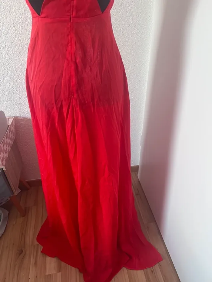 Magnifique robe - photo numéro 2