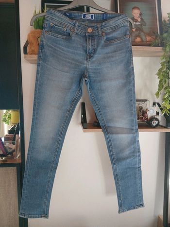 Jeans skinny jack et Jones 12 ans