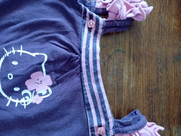 Ensemble hello kitty taille 6 mois - photo numéro 5