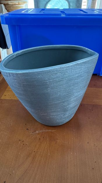 Vase gris