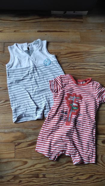 Lot de deux combinaisons, bébé garçon, 6 mois
