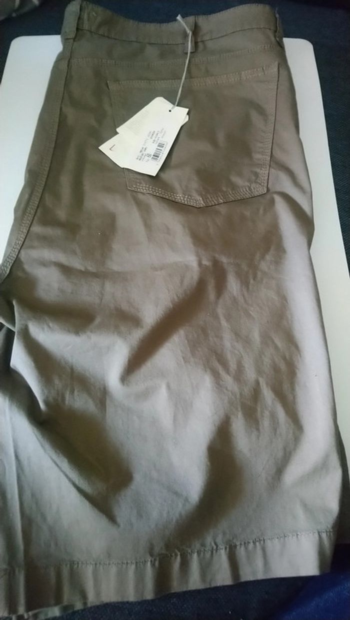 Bermuda homme maxfort 56 France 60 italie produit neuf - photo numéro 3