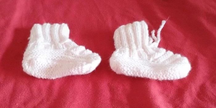 Chaussons 3/6 mois tricot - photo numéro 2
