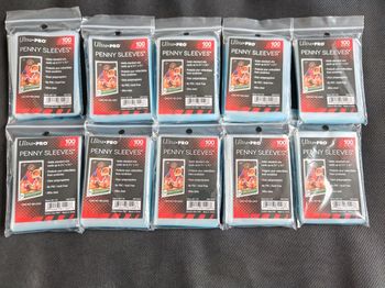 Lot de 10 paquets de 100 sleeves Ultra pro neufs