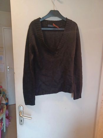 Pull col V décolleté 34/36