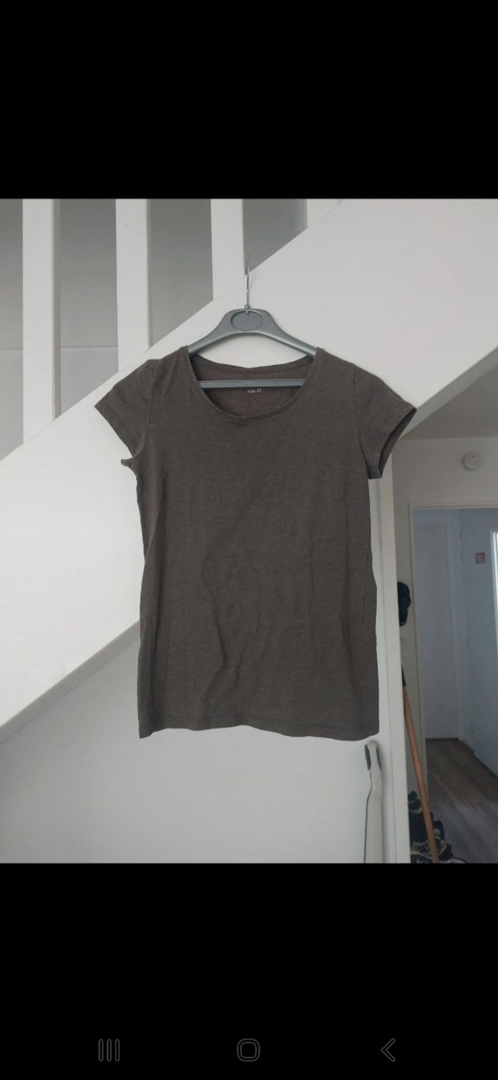 Tee-shirt