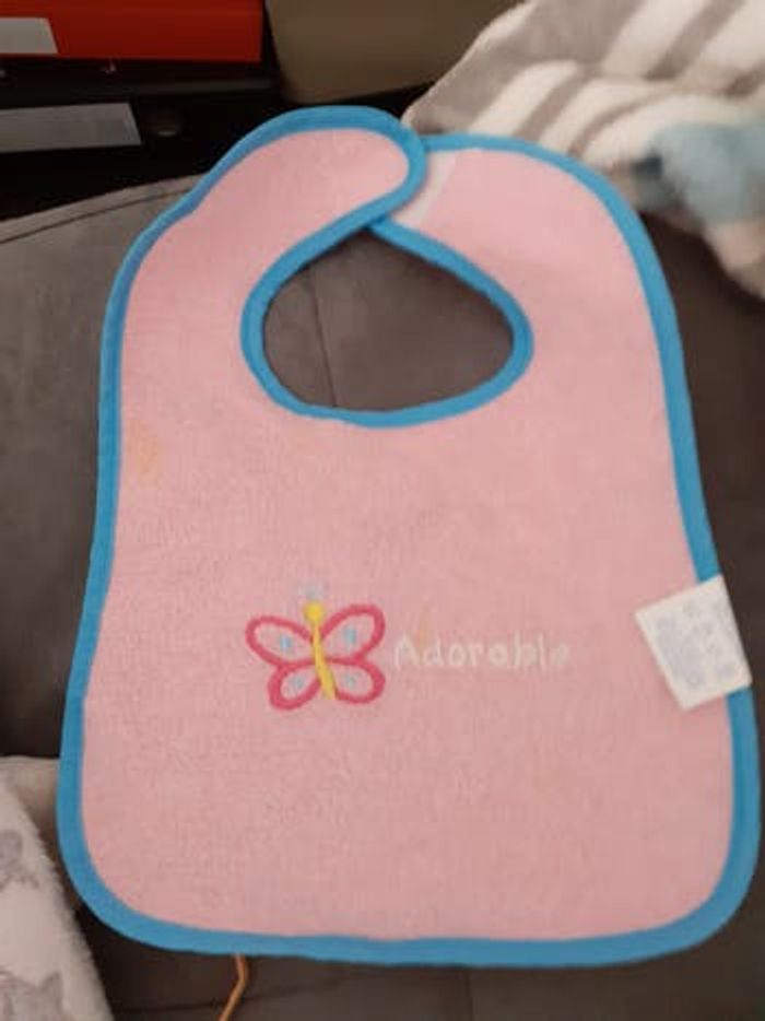 Bavoir - photo numéro 1