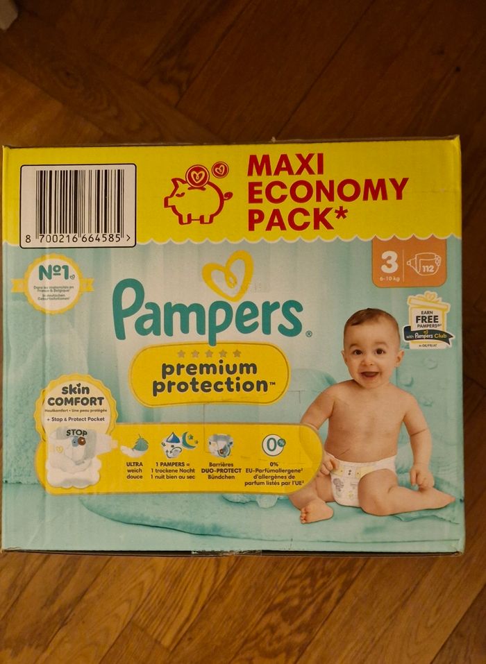 112 couches pampers premium protection taille 3 + lingettes