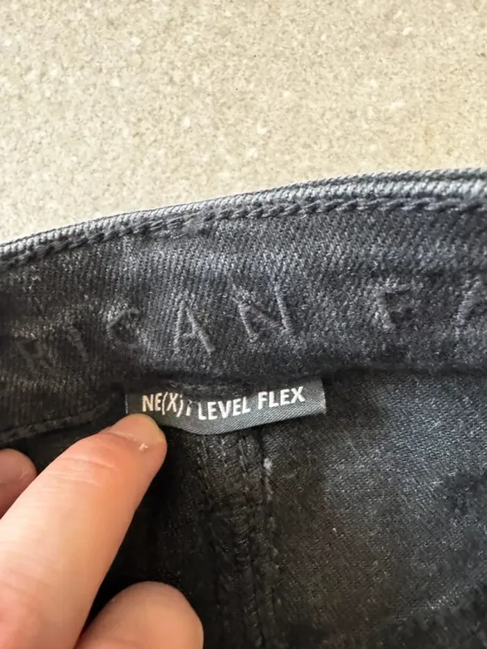 Jean noir American Eagle, très bon état, 38x100cm - photo numéro 3