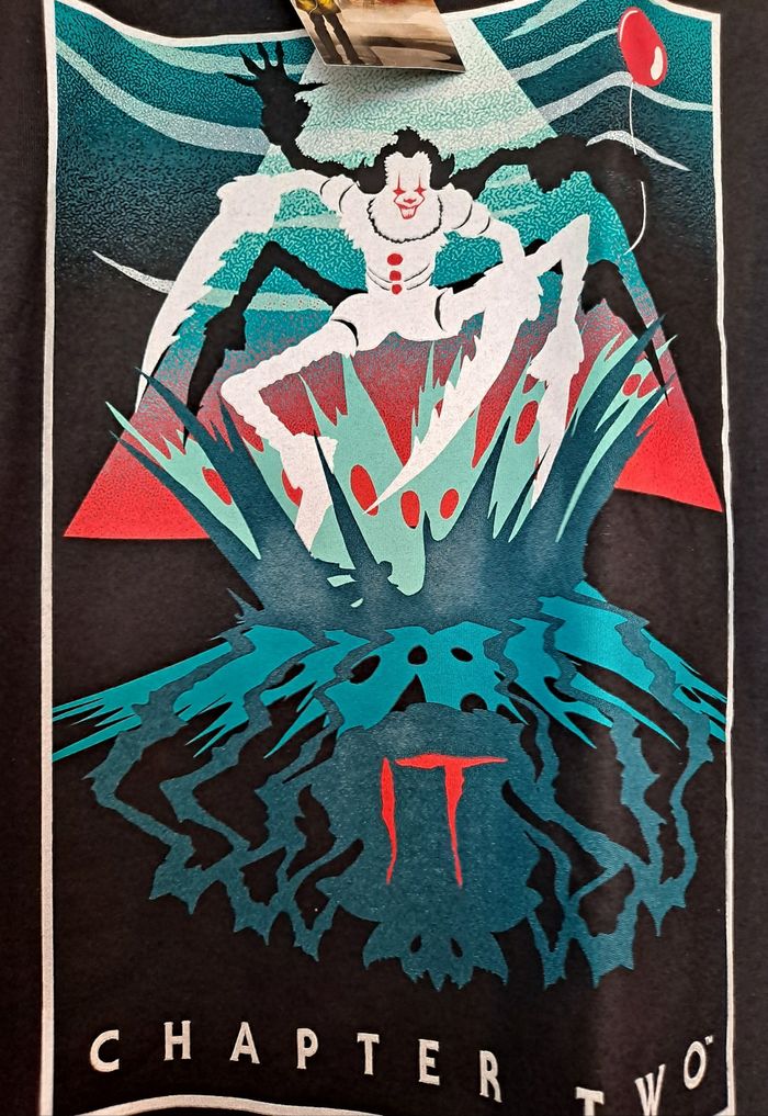 tshirt çà it le clown du célèbre livre film d'horreur neuf avec étiquette taille XL stephen king - photo numéro 2