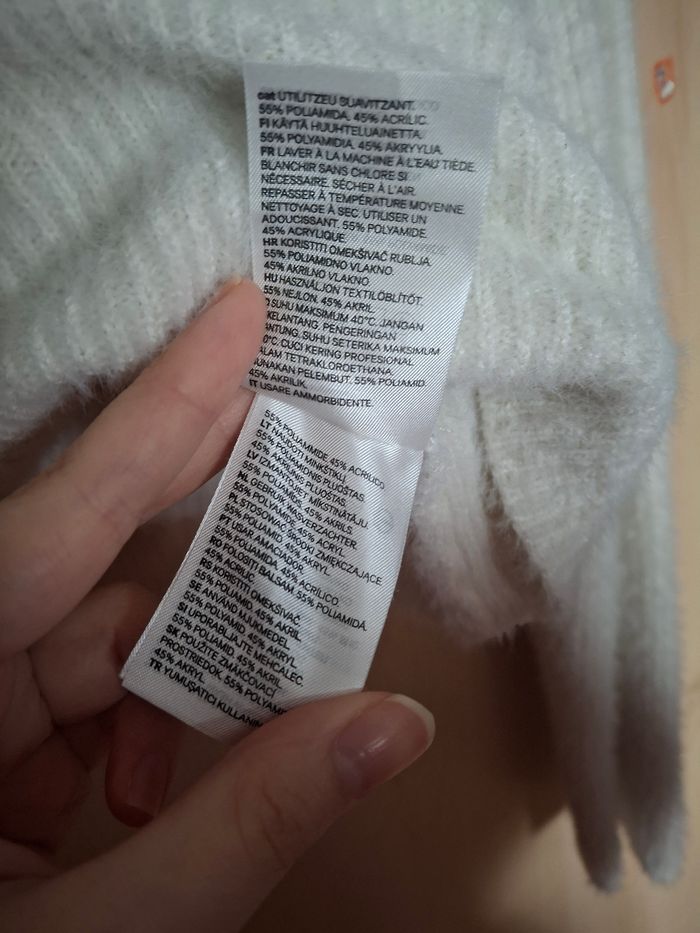 Pull court blanc H&M taille L - photo numéro 4