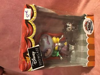 Figurine DISNEY  SHOWCASE - Sally