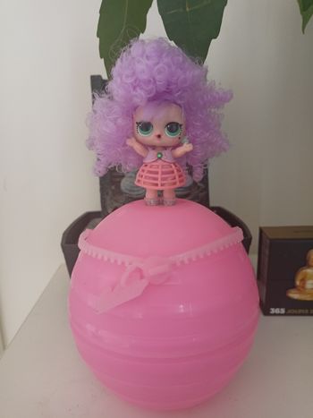 Poupée lol surprise