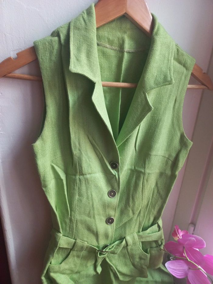 Magnifique tailleur fait main en lin, classe et sexy Taille 36 a 38 - photo numéro 3