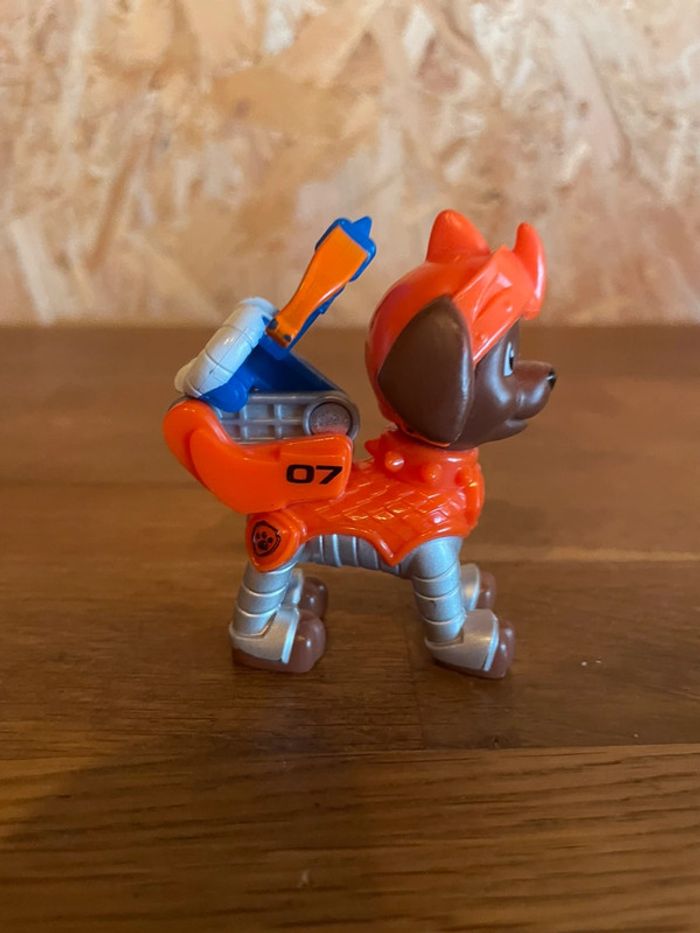 Idée cadeau 🎁 Jouet figurine chevalier Zuma avec son dragon rescue Knights de la Pat Patrouille - photo numéro 14