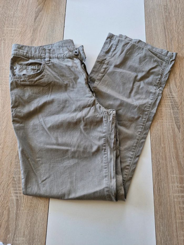 Superbe pantalon femme-barack-taille 44 -beige