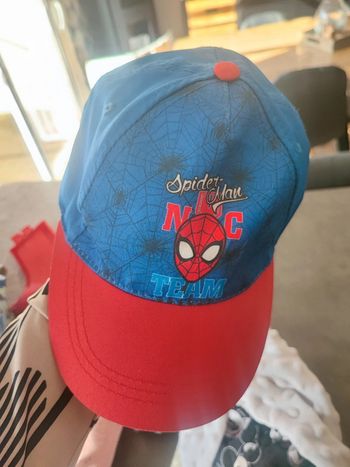 Casquette spiderman