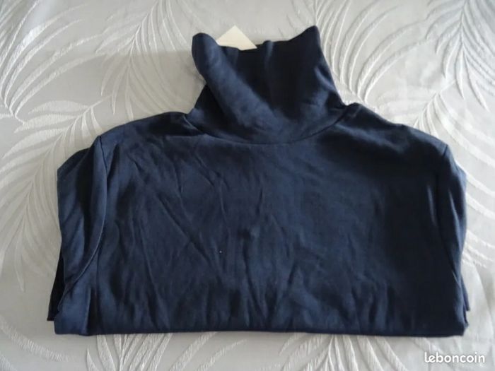 Sous pull manches longues Neuf 12 ans - photo numéro 3