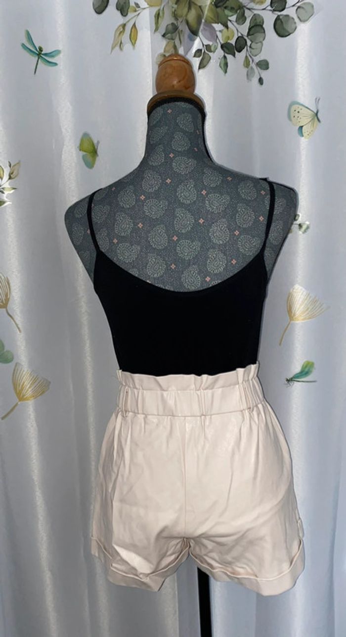 🌿 Short - photo numéro 2