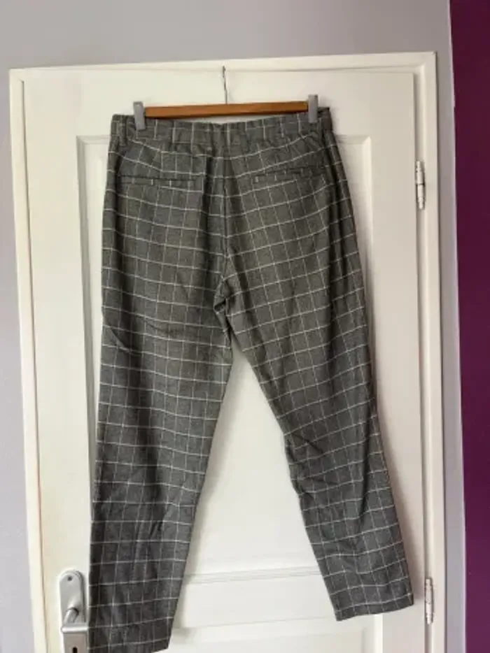 Pantalon à carreaux homme – Pull & Bear – T42 avec lacets - photo numéro 3