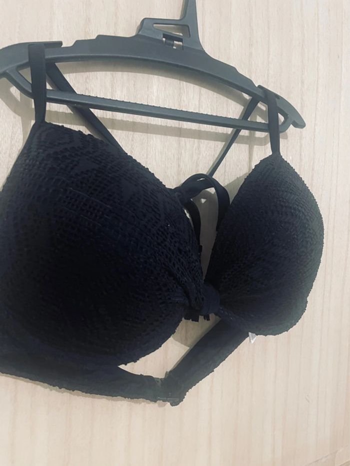 Haut de maillot de bain noir super push-up - 90C - photo numéro 2
