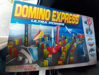 Domino express