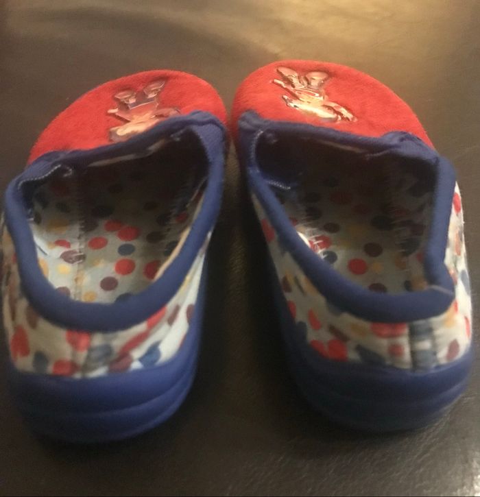 Chaussons »Oui-Oui »rouges et bleus - photo numéro 5