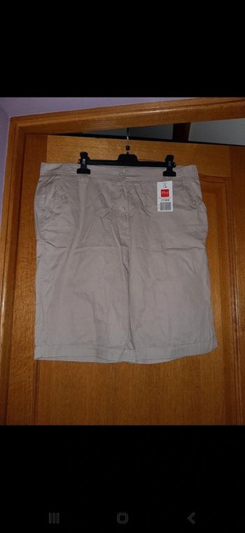 Short femme taille 46