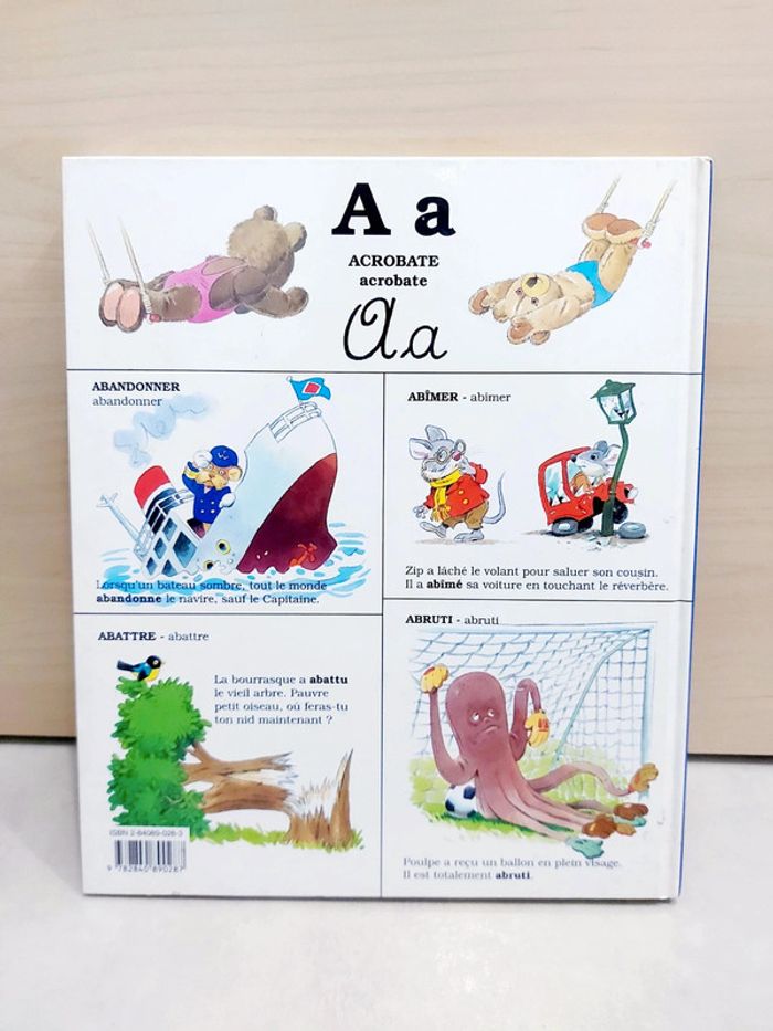 🌺 Livre : Le dictionnaire des petits ours - photo numéro 2