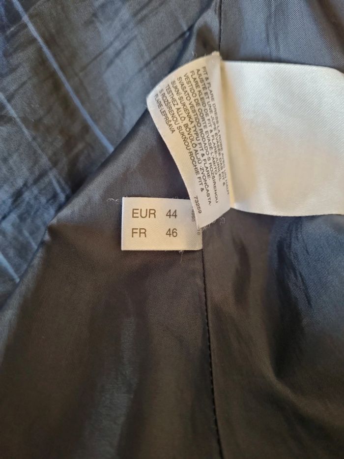 Robe bleu marine mi longue sans manches - photo numéro 12