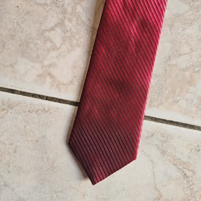 Cravate rouge - photo numéro 3