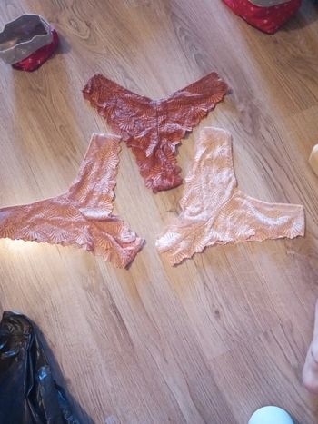 Lot string neuf