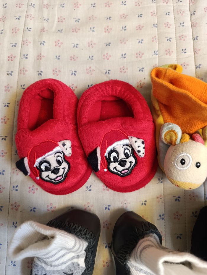 Lot 4 paires de chaussons bébé 16 - photo numéro 5