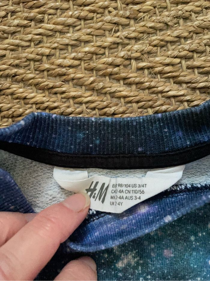 Sweat « fusée » garçon H&M 4 ans - photo numéro 2