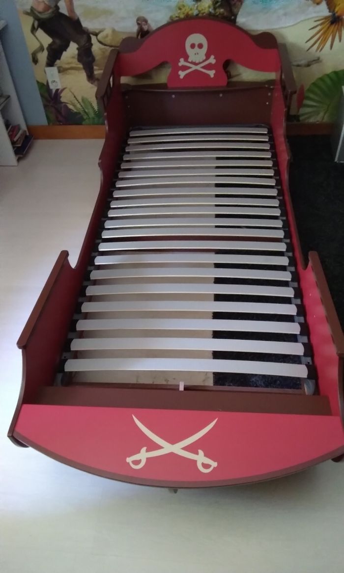Lit bateau pirate - photo numéro 3