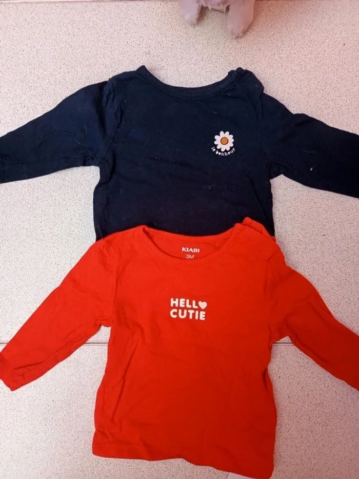Lot de 2 t-shirt Kiabi taille 3mois/ 60cm - photo numéro 2