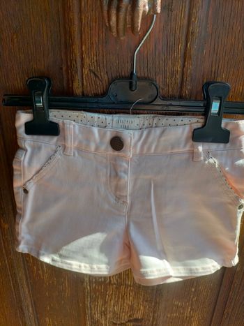Très beau short Carrément beau 4 ans 
