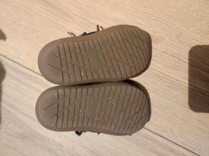 Chaussures - photo numéro 3