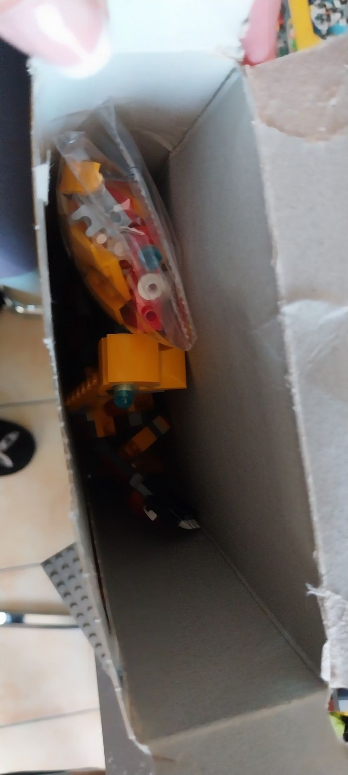 Lego creator3 en 1  3112  7 + - photo numéro 7