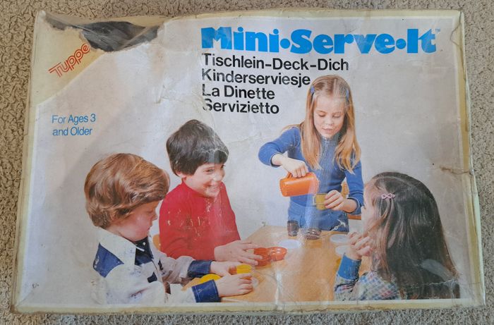 🪆 Ancien jouet Tupperware Tuppertoys La Dinette - 1979 - photo numéro 3