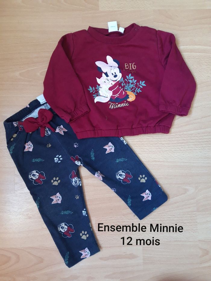Ensemble Disney Baby 12 mois