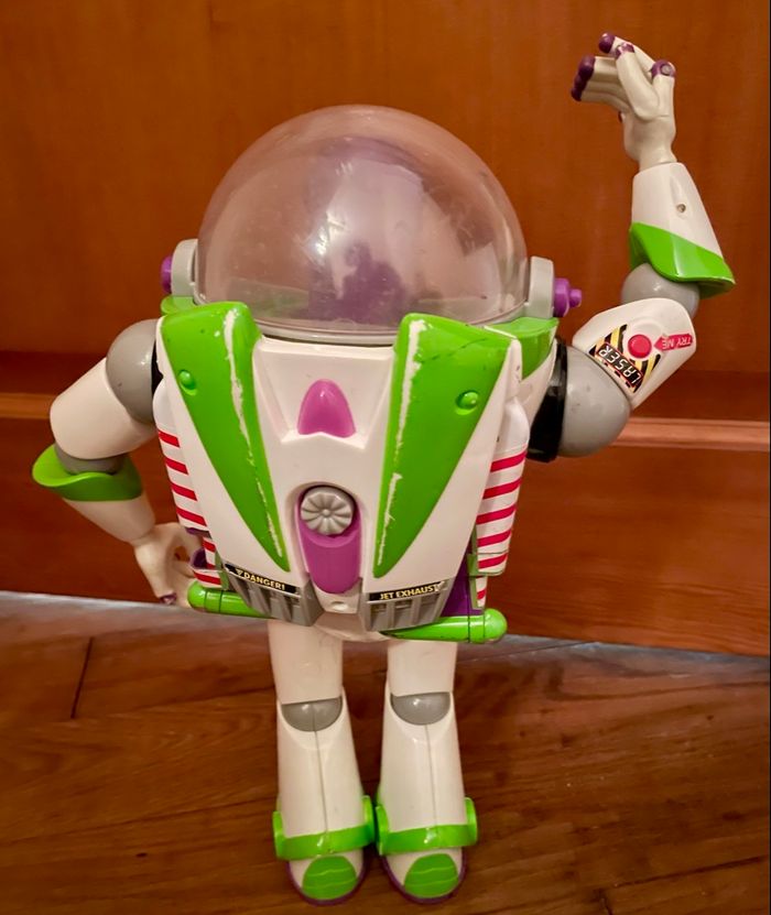 Figurine articulée Buzz l'éclair - photo numéro 3