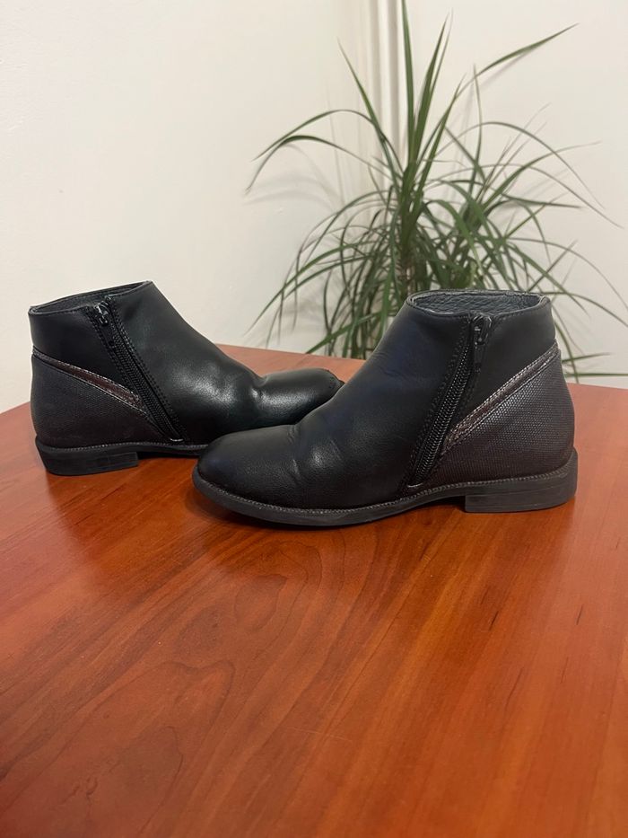 Vente de chaussures pour filles - photo numéro 5