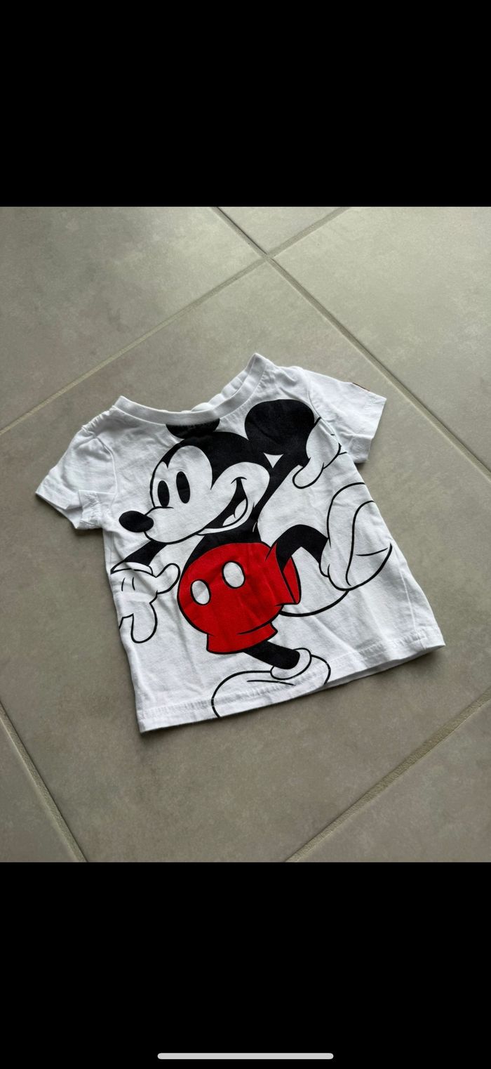 Tee shirt manches courtes Mickey 18 mois