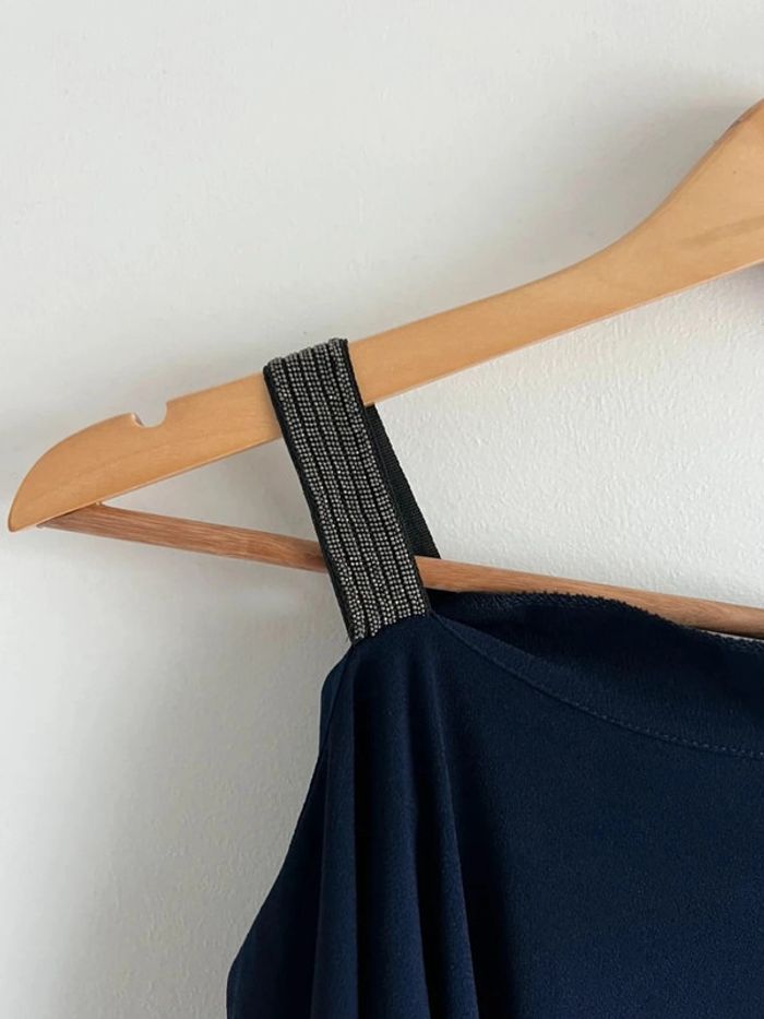 Robe bleu marine asymétrique - photo numéro 3