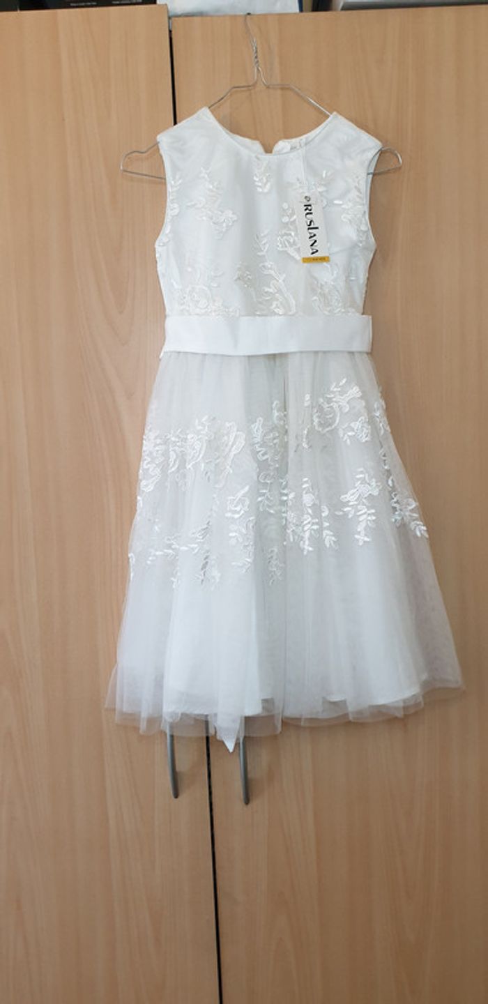 NEUVE Sublime robe LUXE de soirée fille d'honneur