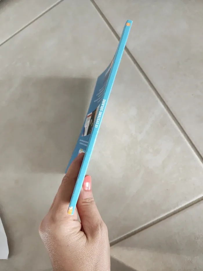 Livre Le système solaire - photo numéro 3